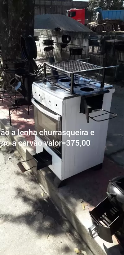 Fogão a Lenha churrasqueira e forno a carvão